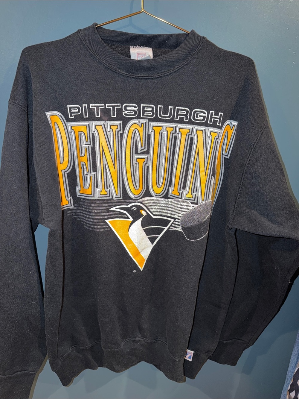 VTG | Pittsburgh Penguins Black Crewneck Sweatshirt